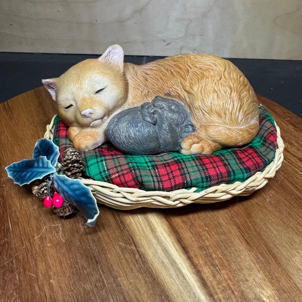 Vintage Sleeping Cat and Kitten Figurine in Wicker Basket Christmas Decor Plaid